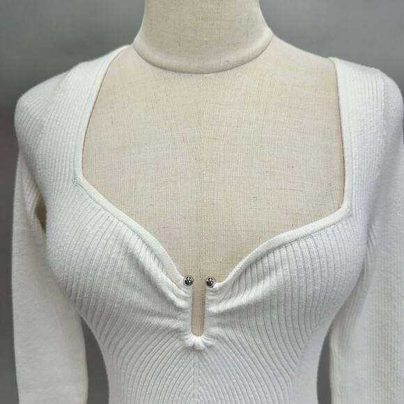 Abercrombie & Fitch Ivory Ribbed Plunge‎ Knit Long Sleeve Bodysuit Size Small - Picture 4 of 16